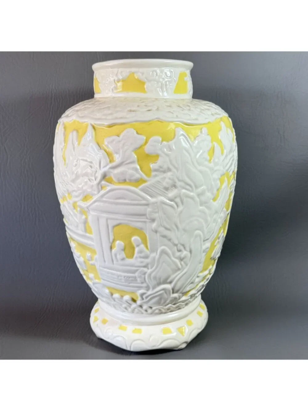 Vintage Stangl Pottery Chinoiserie Vase Yellow White Pagoda Relief Irene 11